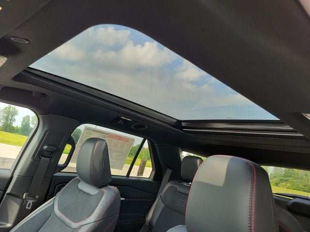 New 2026 Ford Explorer ST w/ Sun And Sound Package AWD/4WD image 6