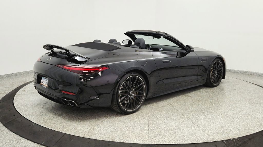 Used 2023 Mercedes-Benz SL 63 AMG 4MATIC image 5