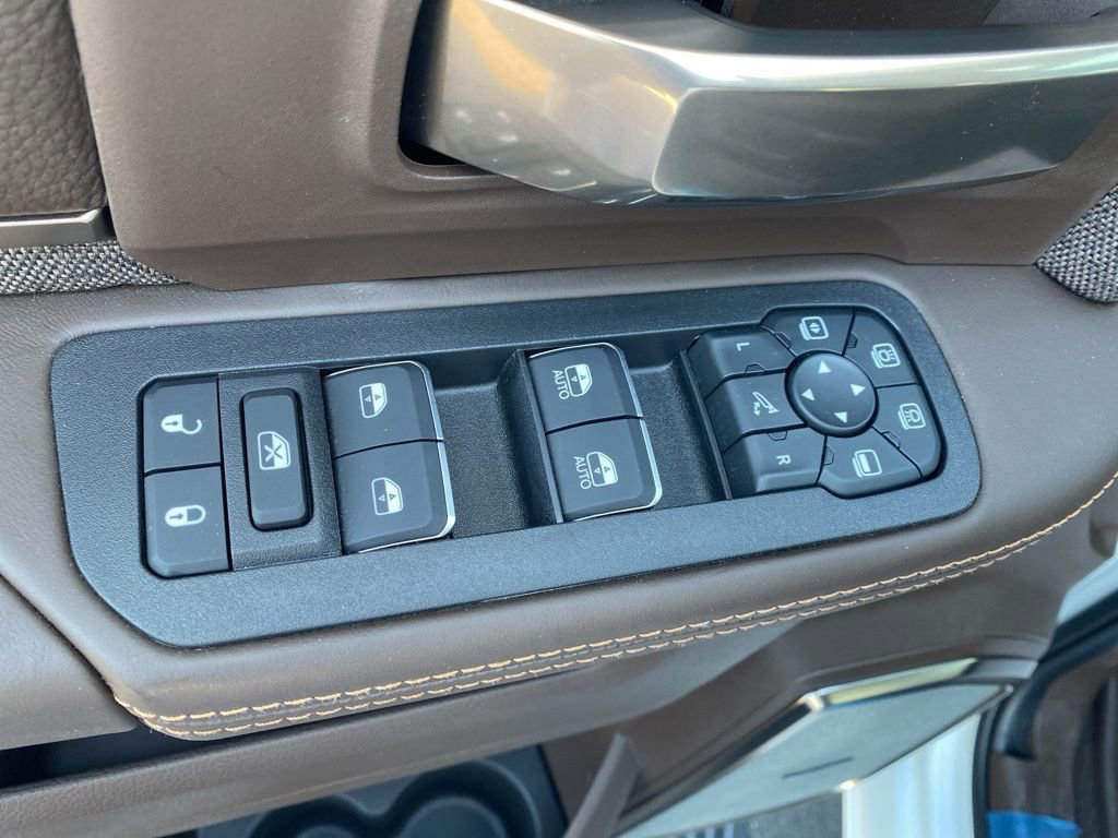 New 2026 RAM 2500 Limited image 10