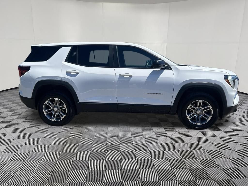 Used 2025 GMC Terrain Elevation AWD/4WD image 8