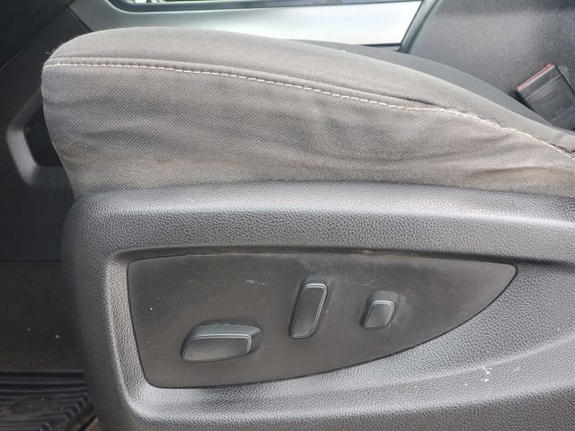 Used 2018 Chevrolet Silverado 1500 LT w/ All Star Edition image 10