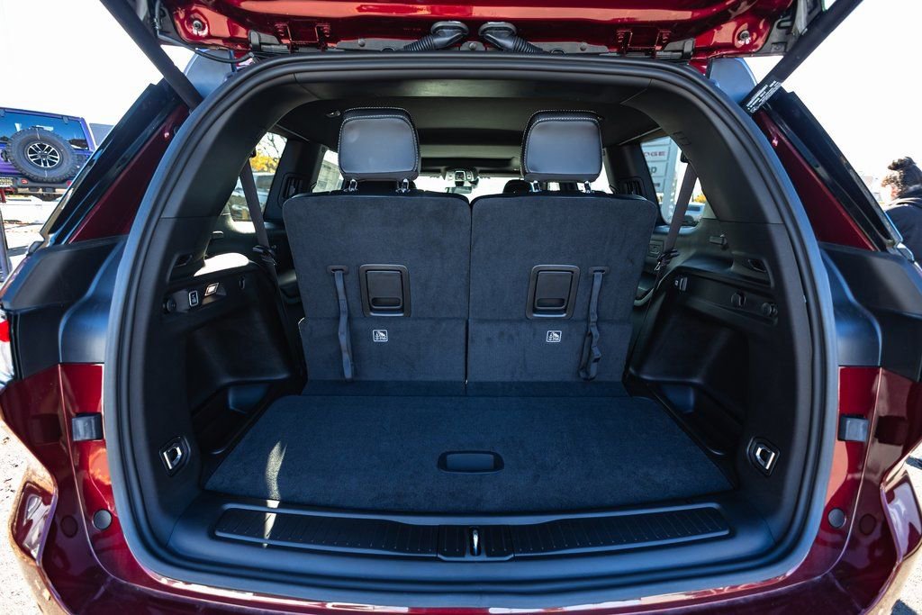 New 2025 Jeep Grand Cherokee L Altitude image 31