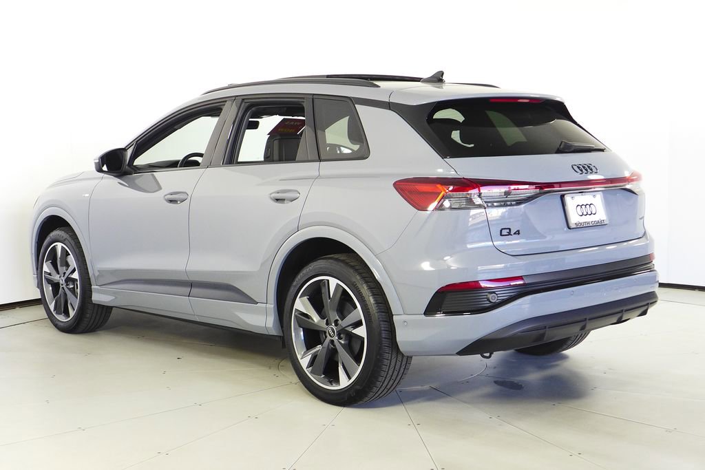 Used 2024 Audi Q4 e-tron Prestige w/ Black Optic Package image 9