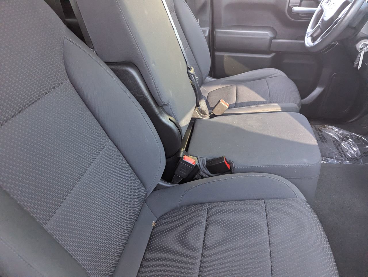 Used 2020 Chevrolet Silverado 1500 Custom w/ Custom Value Package image 10