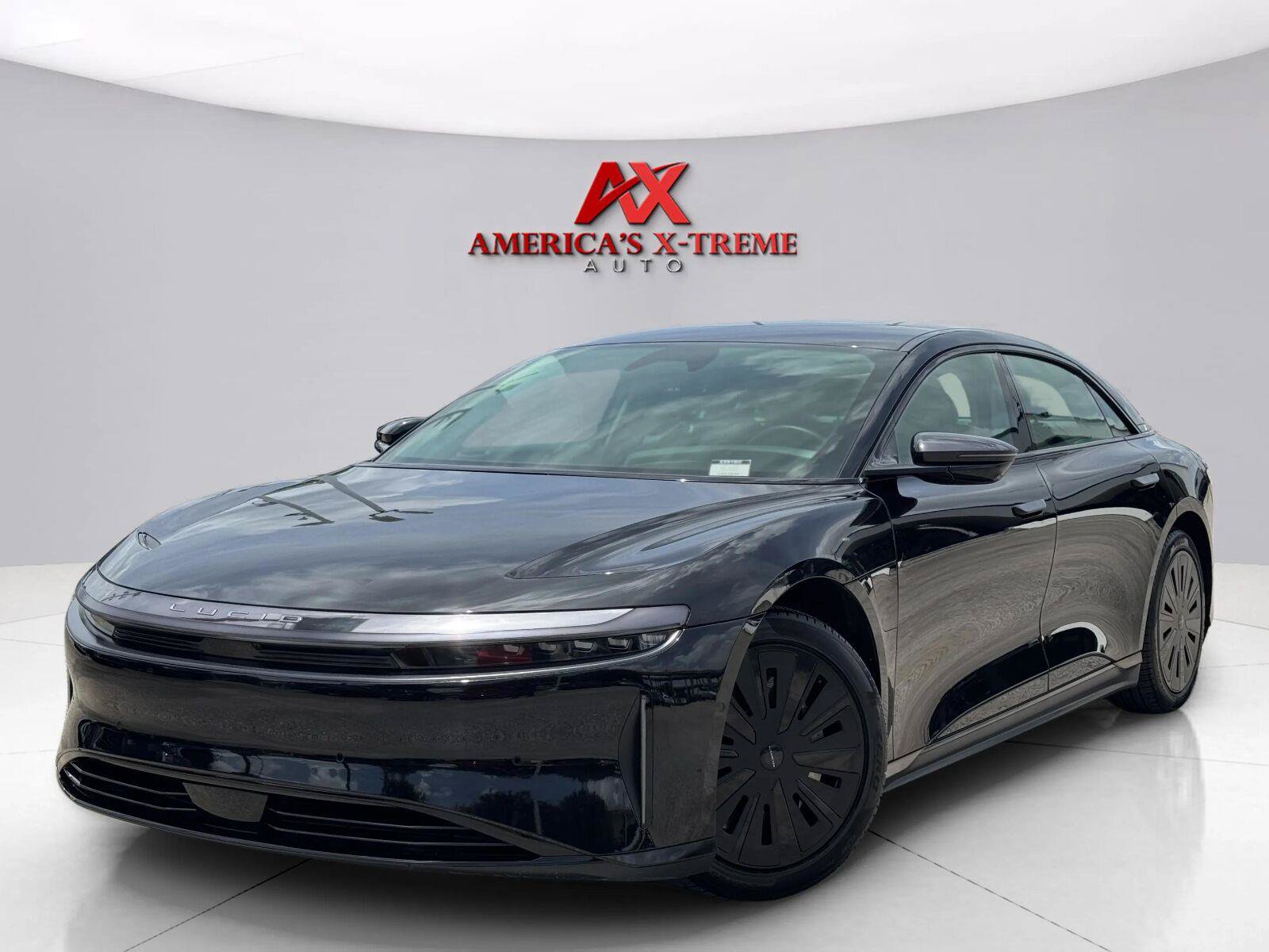 Used 2025 Lucid Air Pure RWD image 1