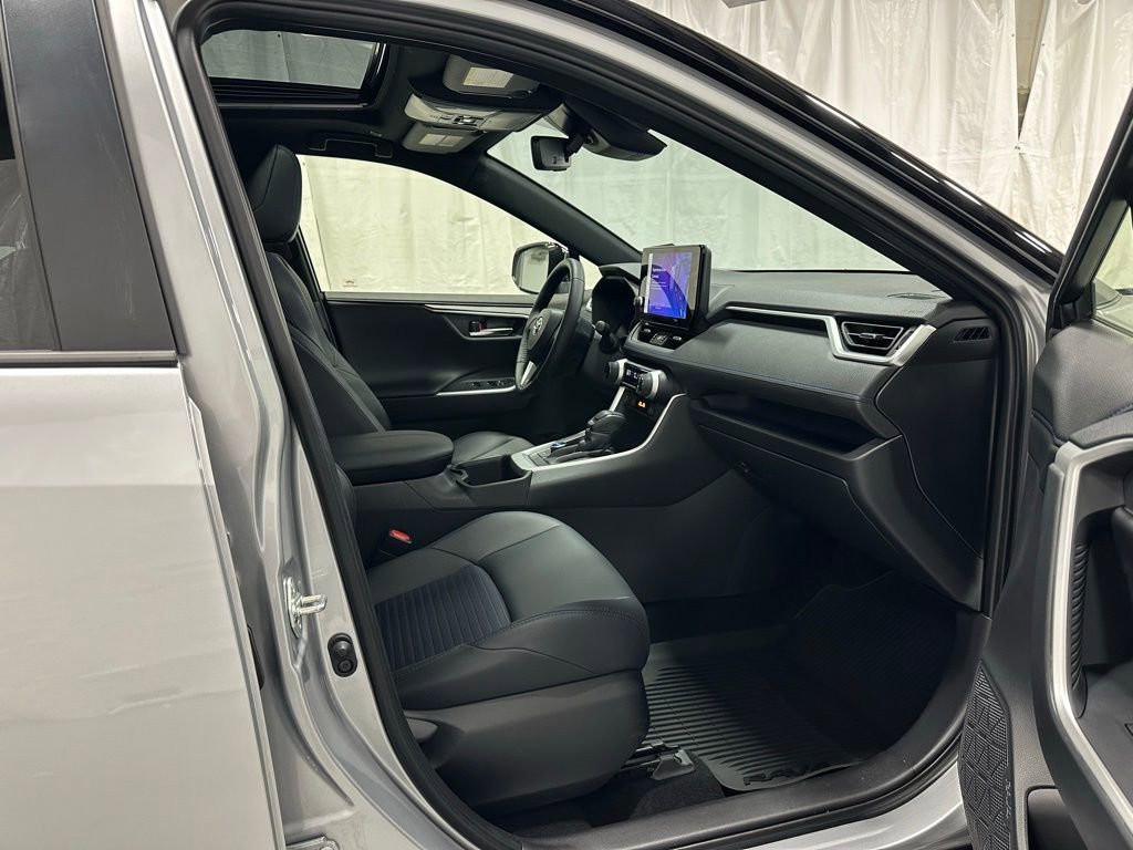 Used 2025 Toyota RAV4 XSE w/ Weather Package image 57