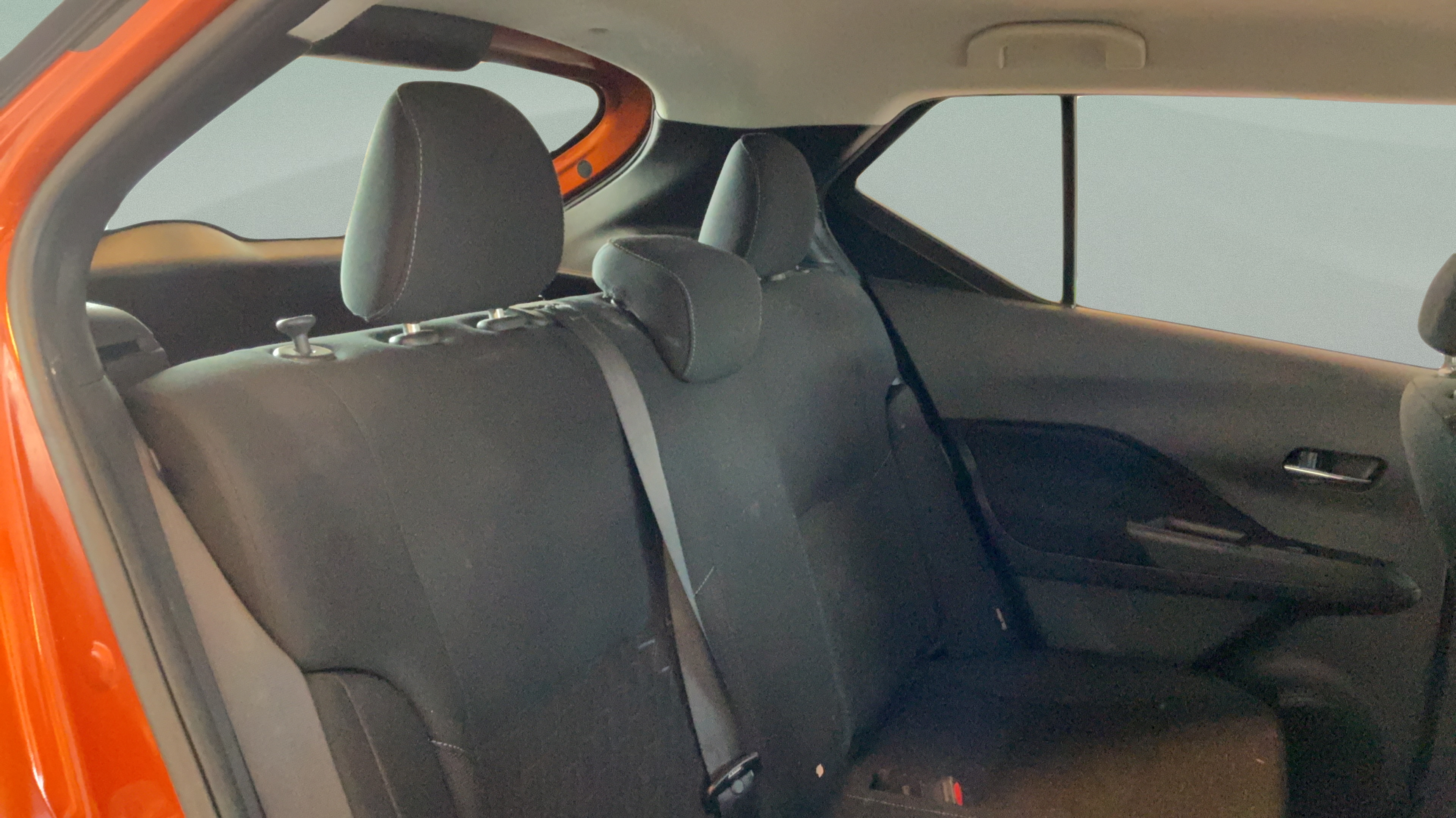 Used 2023 Nissan Kicks SV FWD image 31