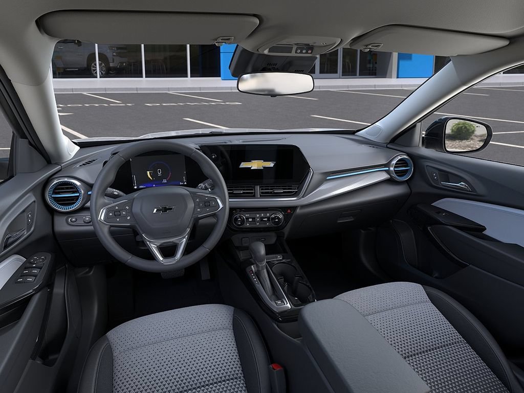 New 2026 Chevrolet Trax LT w/ Driver Confidence Package FWD image 15