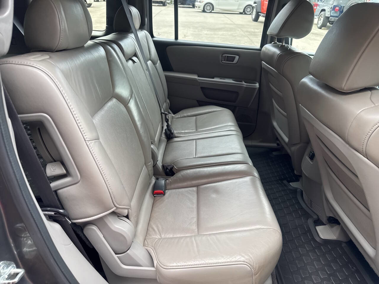 Used 2011 Honda Pilot EX-L image 11