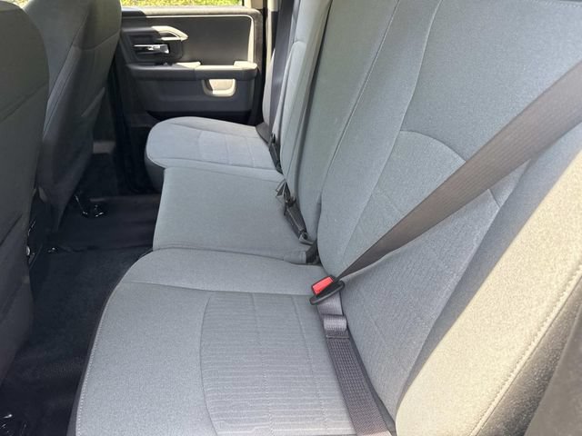 Used 2021 RAM 1500 Classic SLT RWD image 16