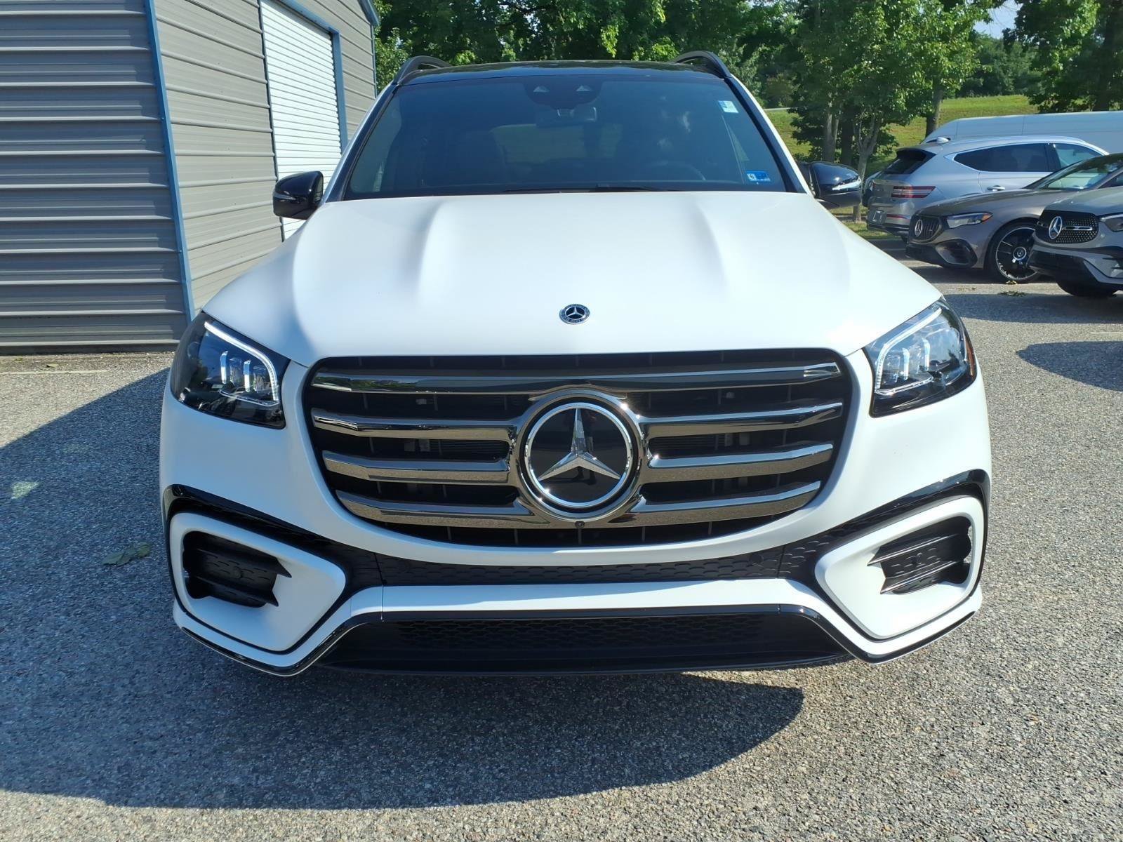 New 2026 Mercedes-Benz GLS 450 4MATIC image 2