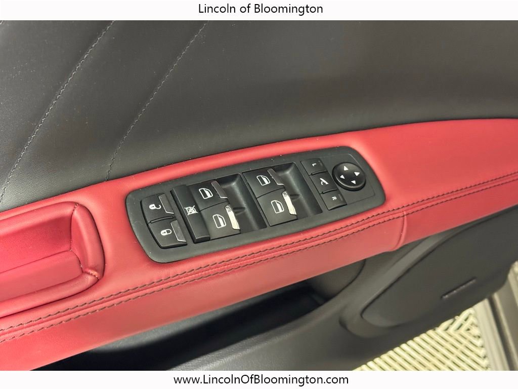 Used 2022 Maserati Ghibli Modena Q4 image 16