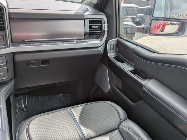 Certified 2026 Ford F350 Platinum w/ FX4 Off-Road Package image 17