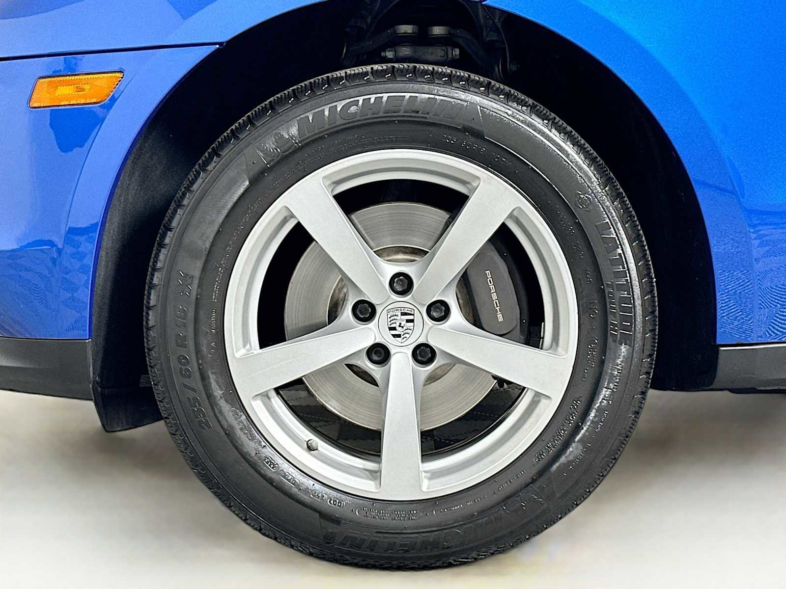 Certified 2020 Porsche Macan image 32