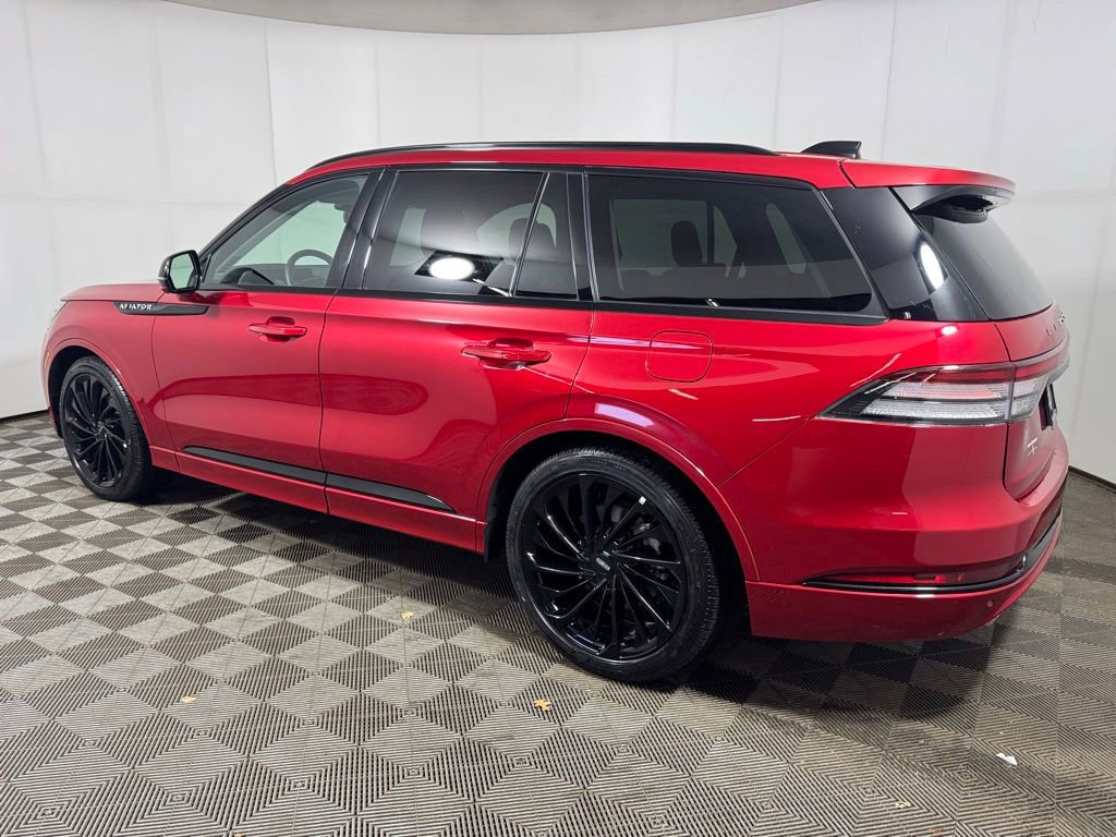 New 2025 Lincoln Aviator Reserve w/ Equipment Group 201A image 3