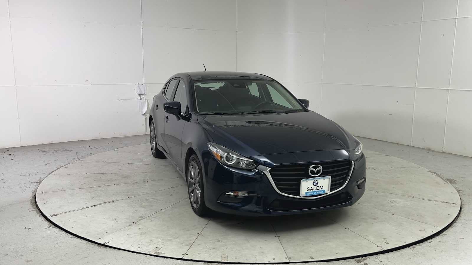 Used 2018 MAZDA MAZDA3 Touring image 7
