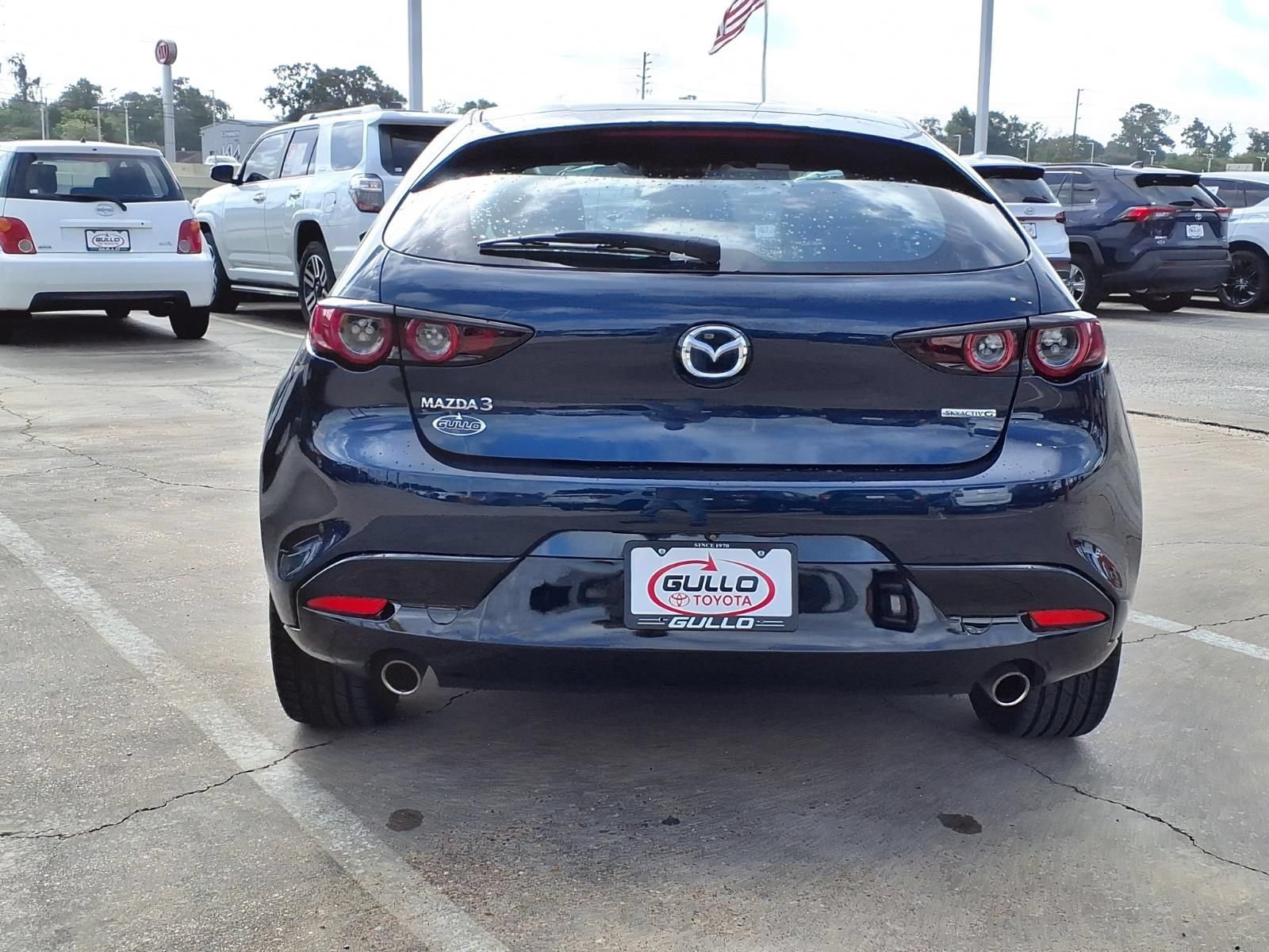 Used 2021 MAZDA MAZDA3 s FWD image 7