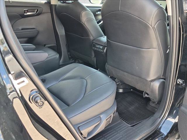 Used 2026 Toyota Highlander XLE AWD/4WD image 20