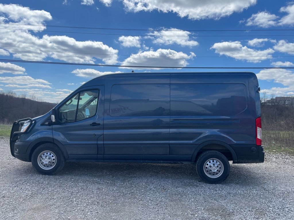 Used 2023 Ford Transit 250 Medium Roof AWD w/ Load Area Protection Package image 9