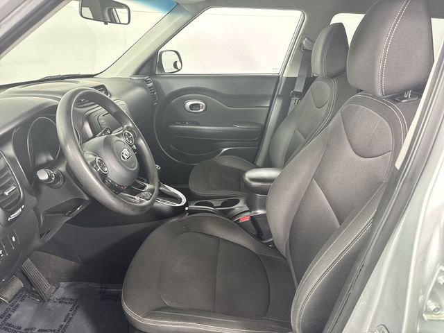 Used 2017 Kia Soul image 4