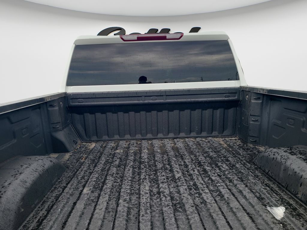 Used 2024 Chevrolet Silverado 2500 Custom w/ Custom Value Package AWD/4WD image 10