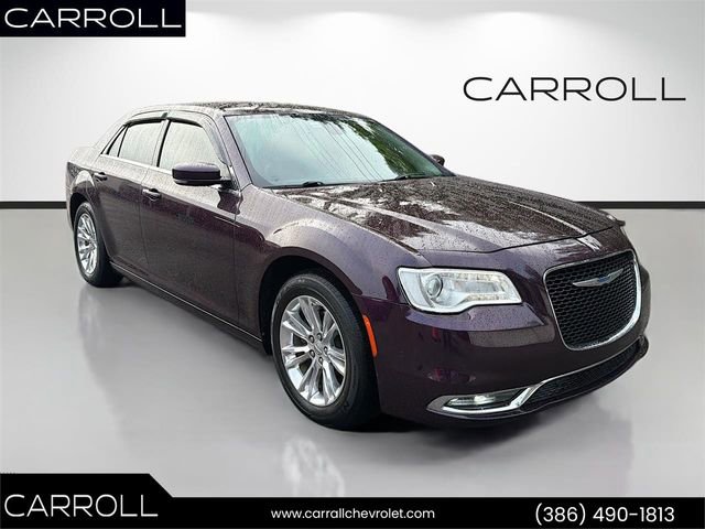 Used 2021 Chrysler 300 Touring RWD image 1