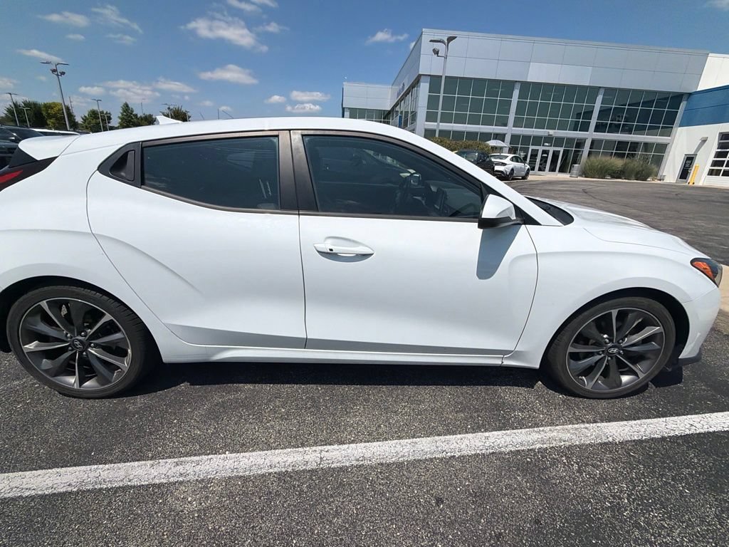 Used 2019 Hyundai Veloster 2.0 Premium FWD image 6