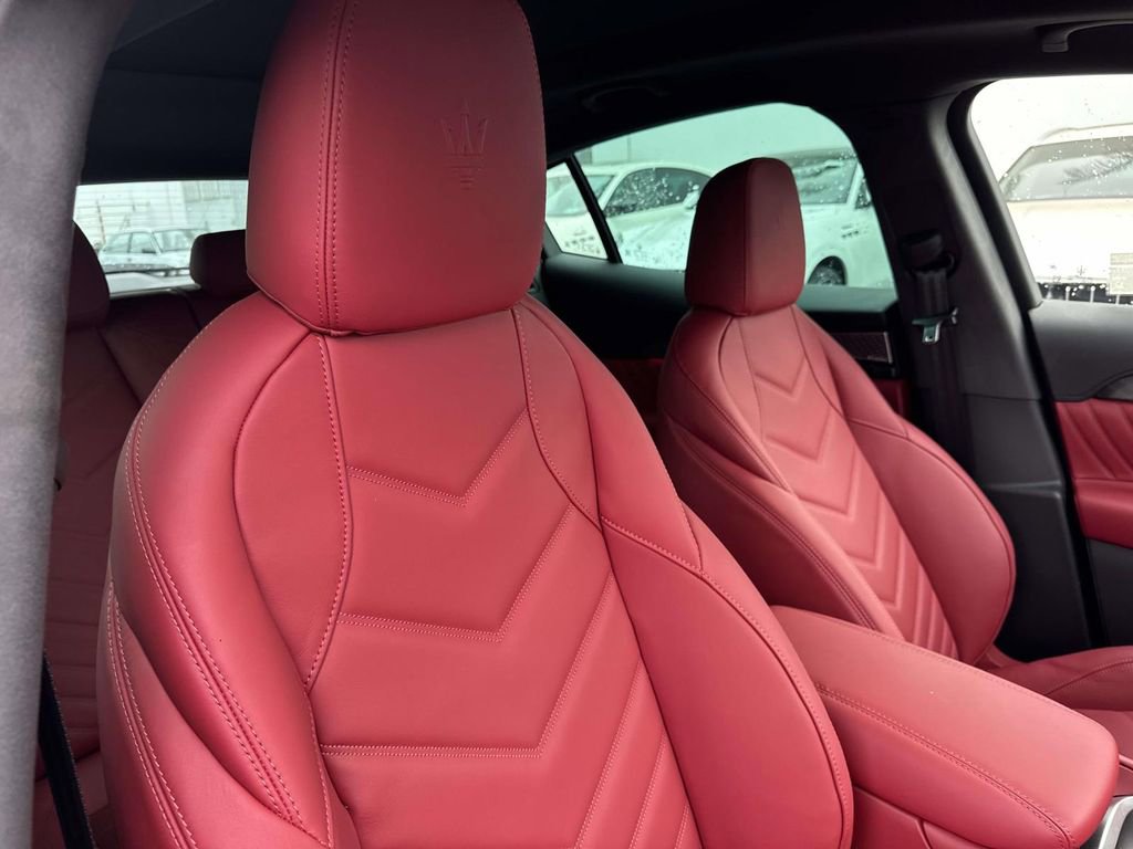 New 2026 Maserati Grecale Modena image 27