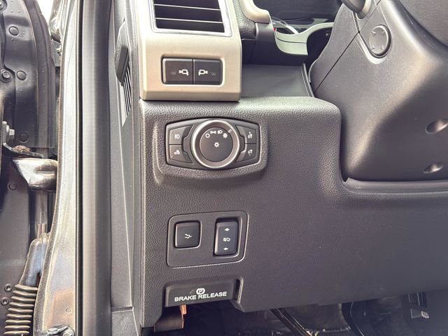 Used 2018 Ford F350 Lariat w/ Lariat Ultimate Package image 23