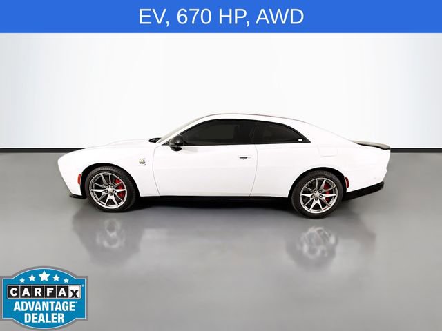 Used 2024 Dodge Charger Daytona Scat Pack w/ Plus Group AWD/4WD image 4