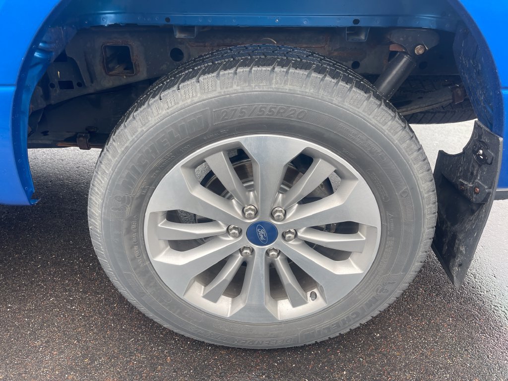 Used 2018 Ford F150 XL w/ Equipment Group 101A Mid AWD/4WD image 10