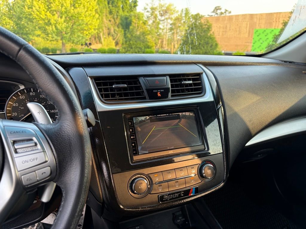 Used 2016 Nissan Altima 2.5 SR FWD image 22