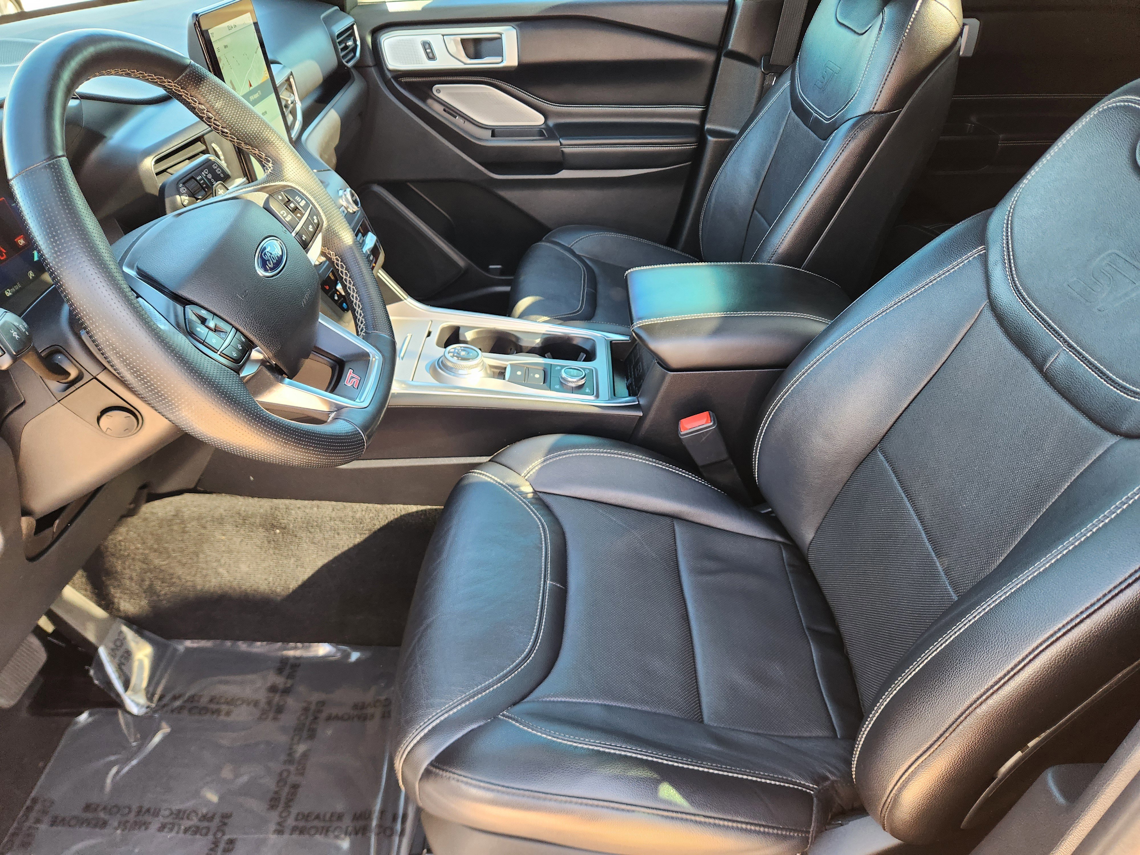 Used 2020 Ford Explorer ST w/ Premium Technology Package image 7