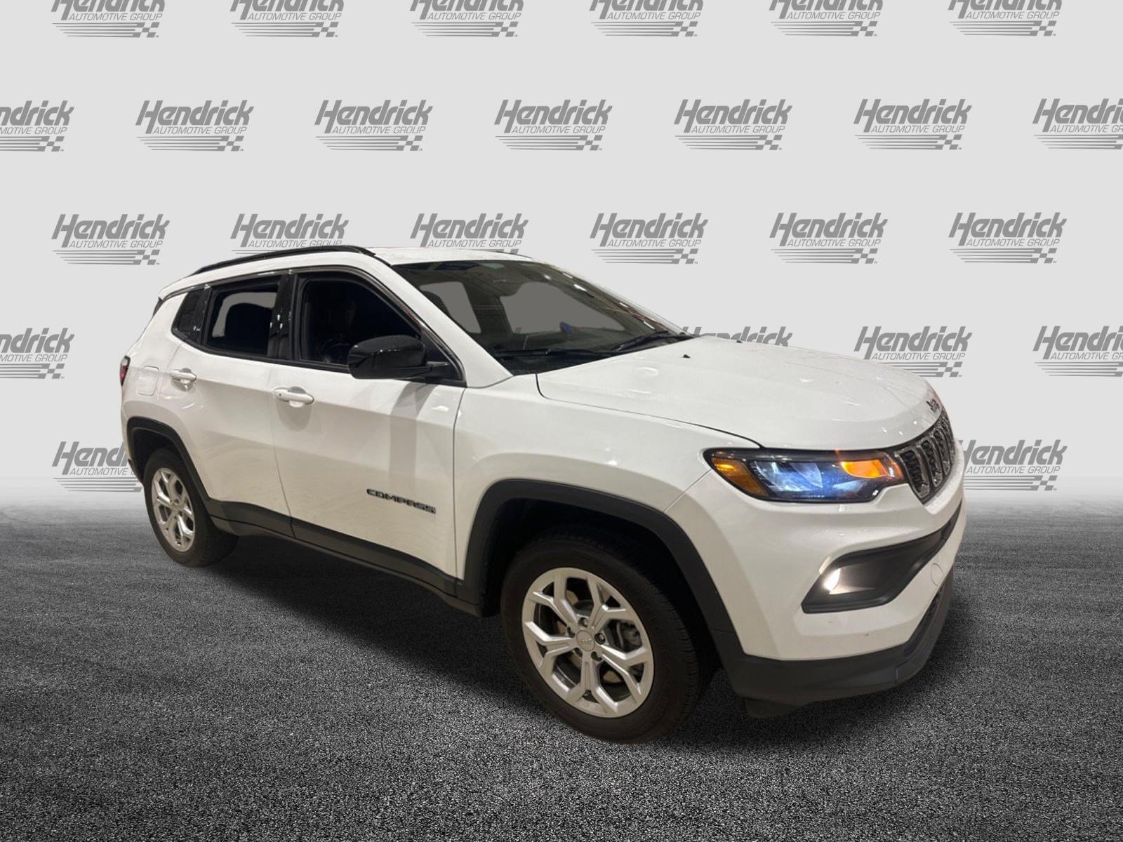Used 2024 Jeep Compass Latitude AWD/4WD image 51