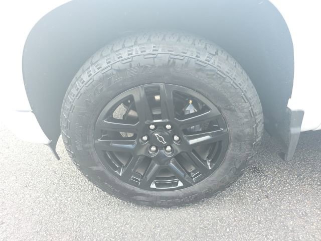 New 2025 Chevrolet Silverado 1500 RST w/ Rally Edition image 7