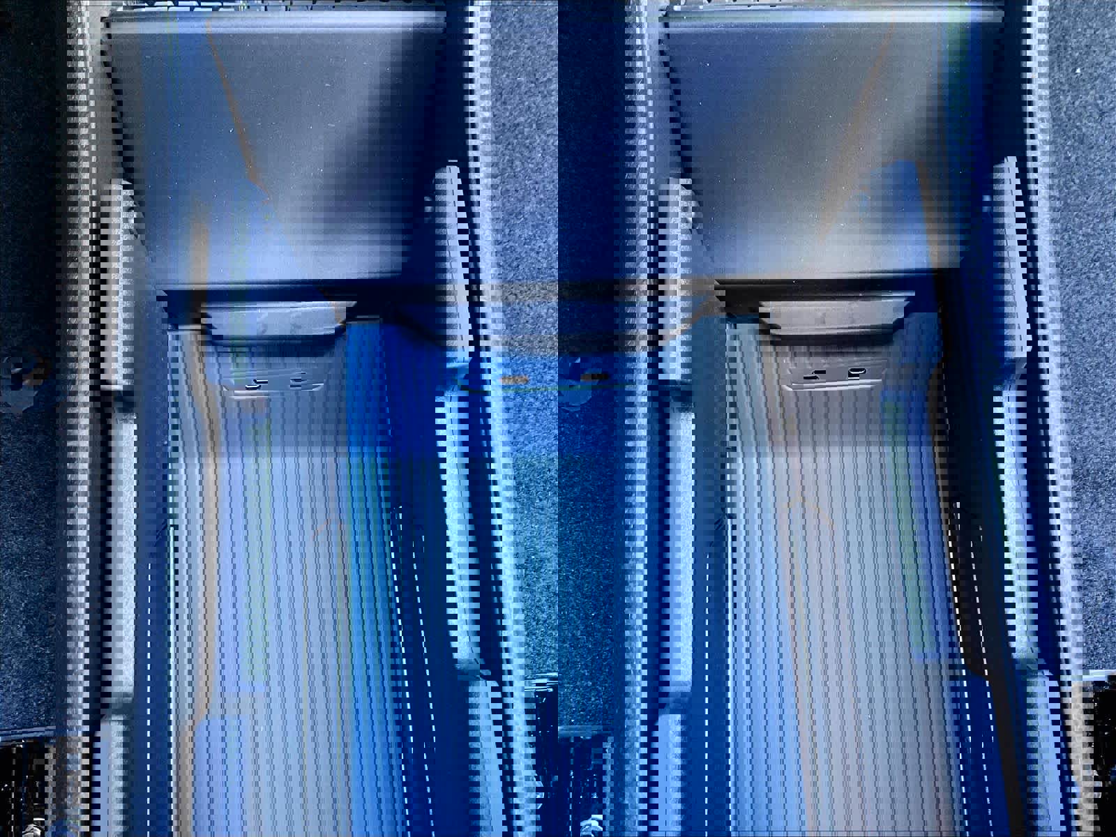 New 2026 Volvo EX30 Plus w/ Protection Package Premier image 23