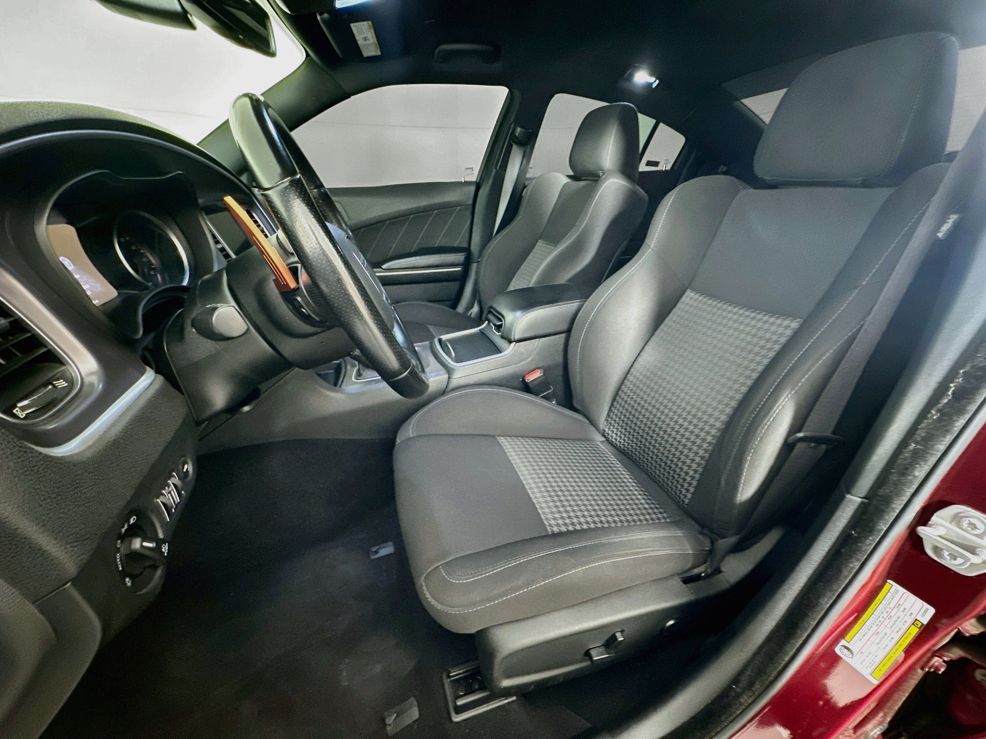 Used 2020 Dodge Charger R/T RWD image 13