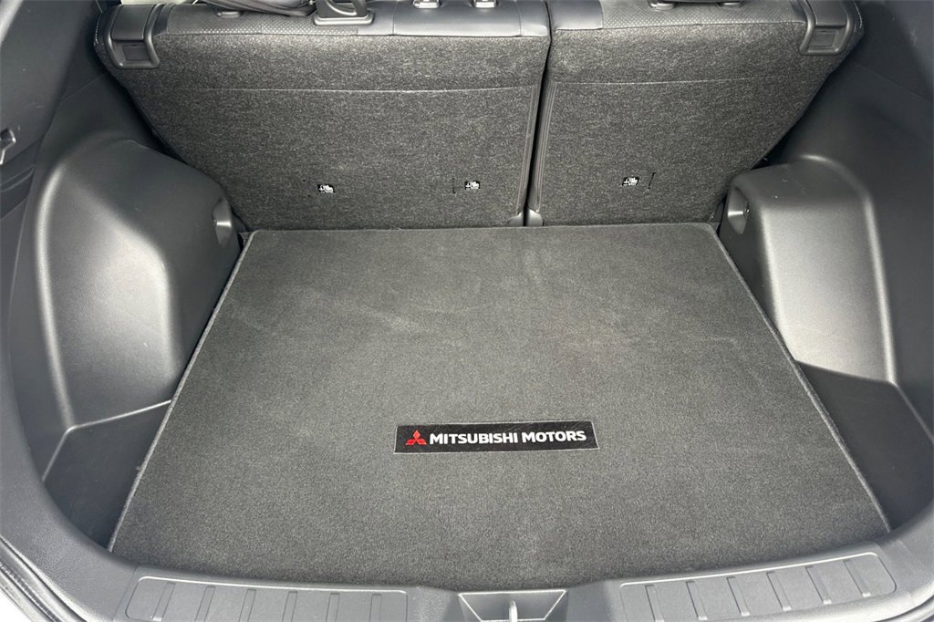 Used 2025 Mitsubishi Eclipse Cross SE image 18