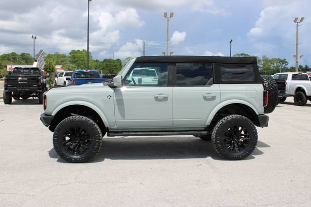 Used 2024 Ford Bronco Outer Banks AWD/4WD image 6