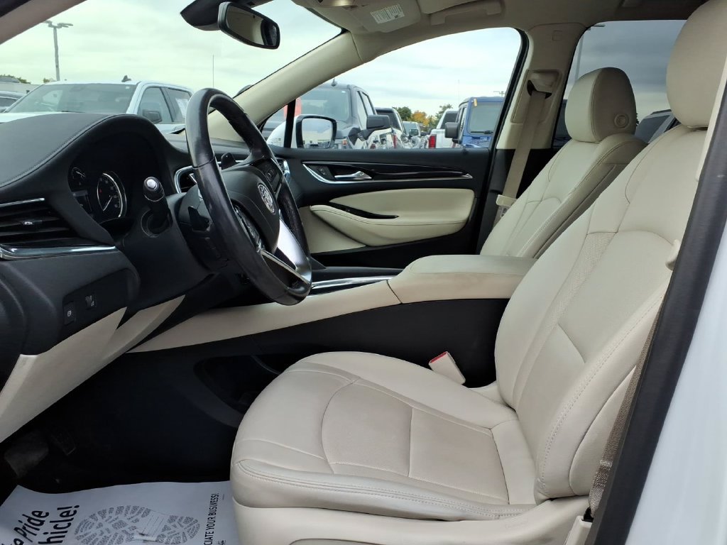 Certified 2023 Buick Enclave Essence AWD/4WD image 13