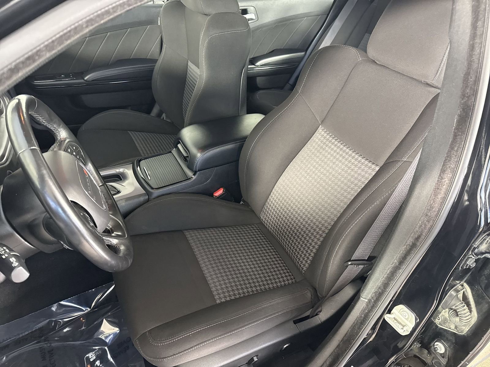 Used 2023 Dodge Charger GT w/ Blacktop Package image 18