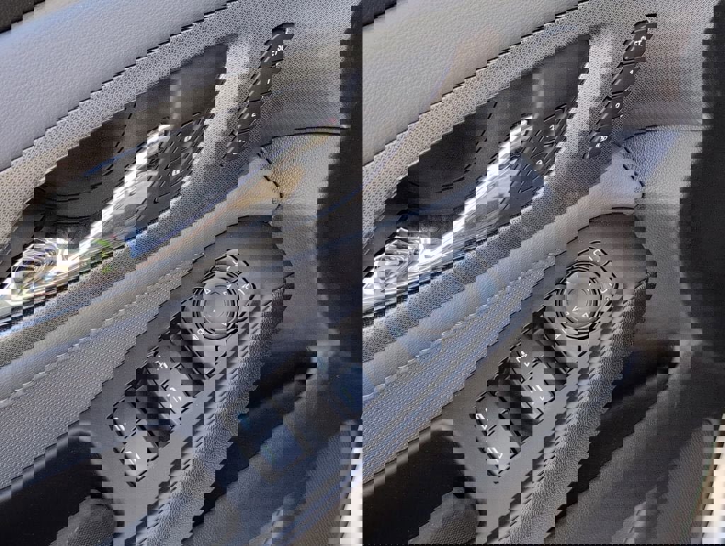 Used 2020 Chevrolet Traverse Premier w/ LPO, Floor Liner Package image 17