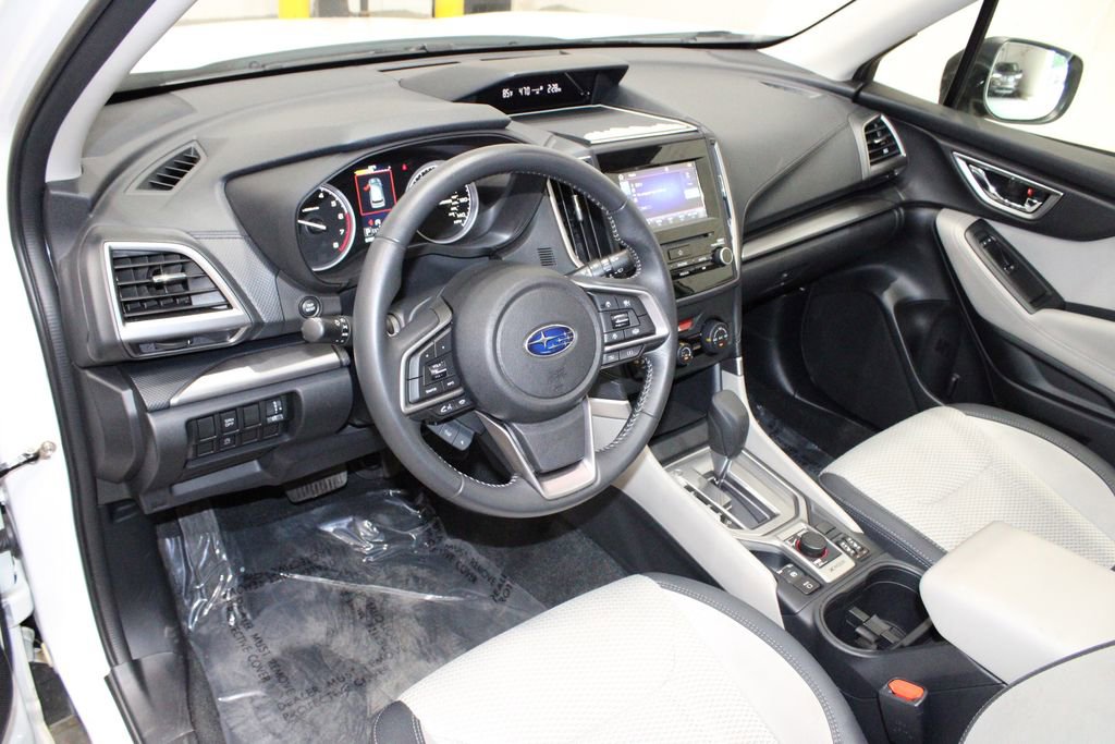 Used 2023 Subaru Forester Premium image 28