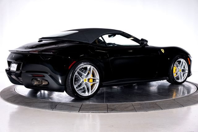 Certified 2024 Ferrari Roma Spider RWD image 2