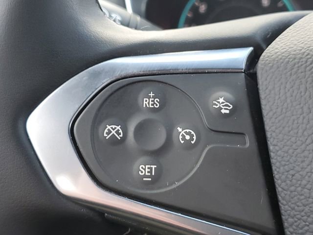 Used 2023 Chevrolet Traverse LT image 8