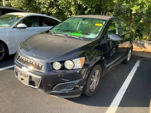 Used 2014 Chevrolet Sonic LT FWD image 12