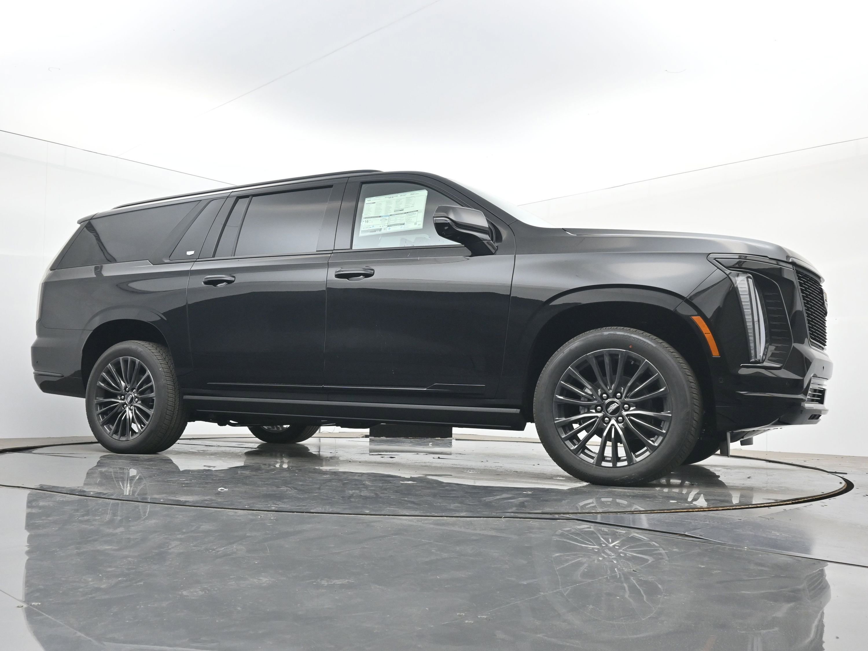 New 2026 Cadillac Escalade ESV Platinum Sport AWD/4WD image 21