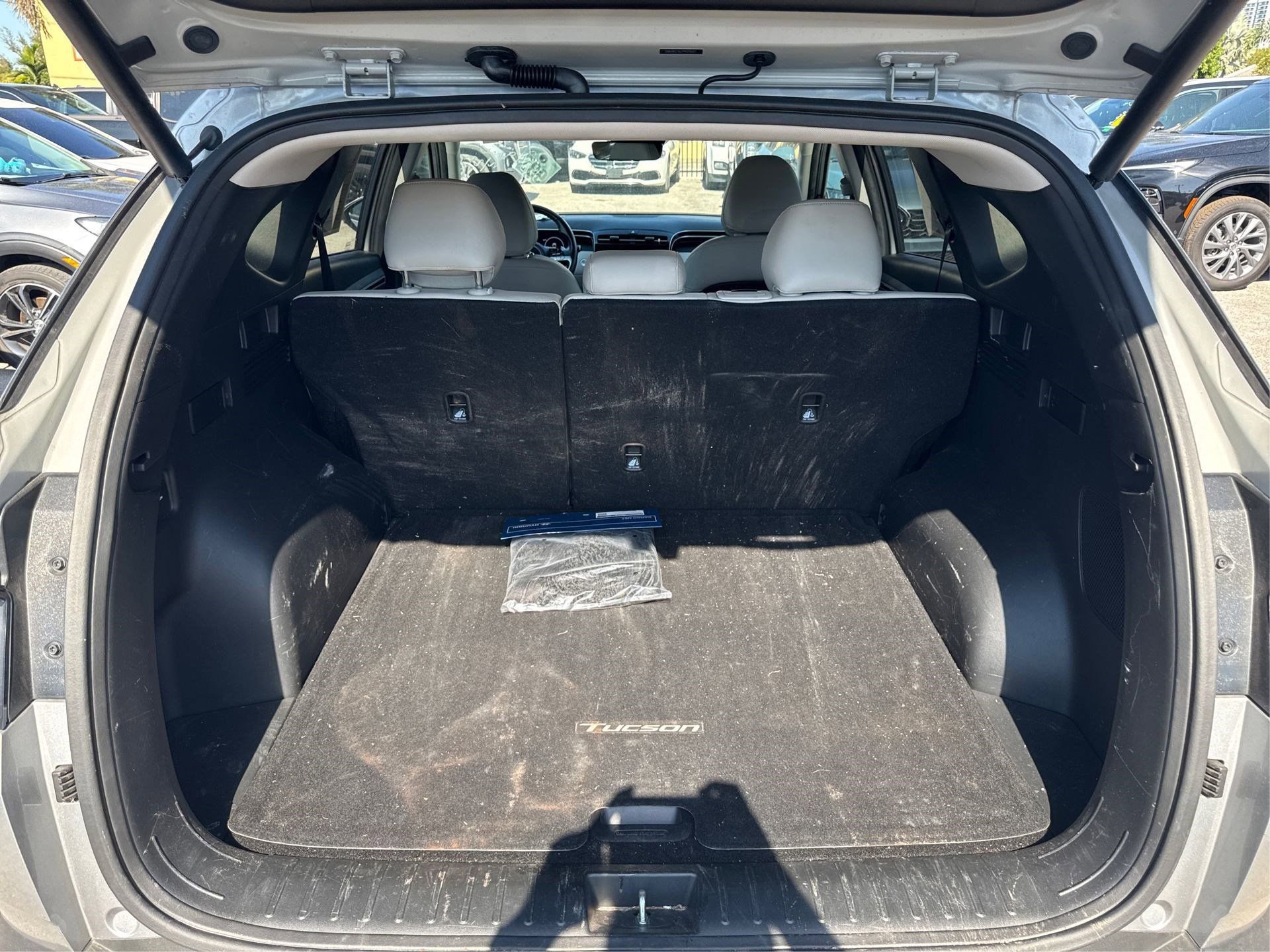 Used 2023 Hyundai Tucson Limited image 14