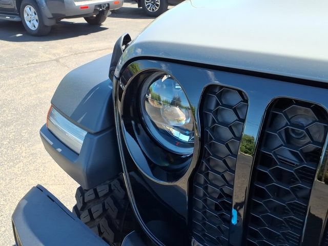 Used 2023 Jeep Wrangler Unlimited w/ Sun & Screen Package AWD/4WD image 10