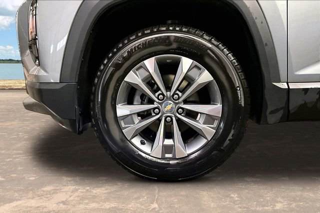 Used 2026 Chevrolet Equinox LT w/ Convenience Package II image 33